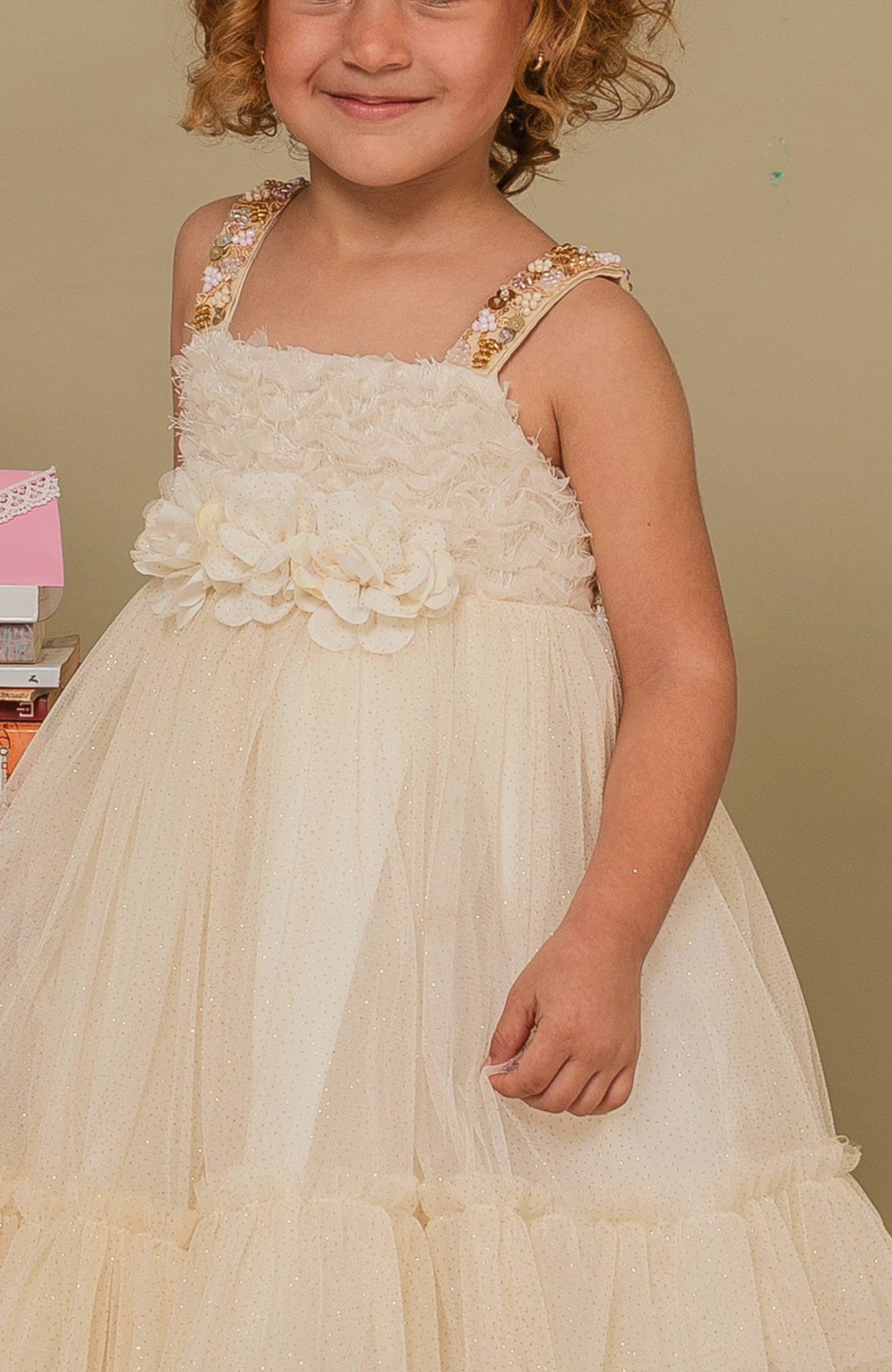 VESTIDO BEIGE PARA NIÑAS "ALAS"