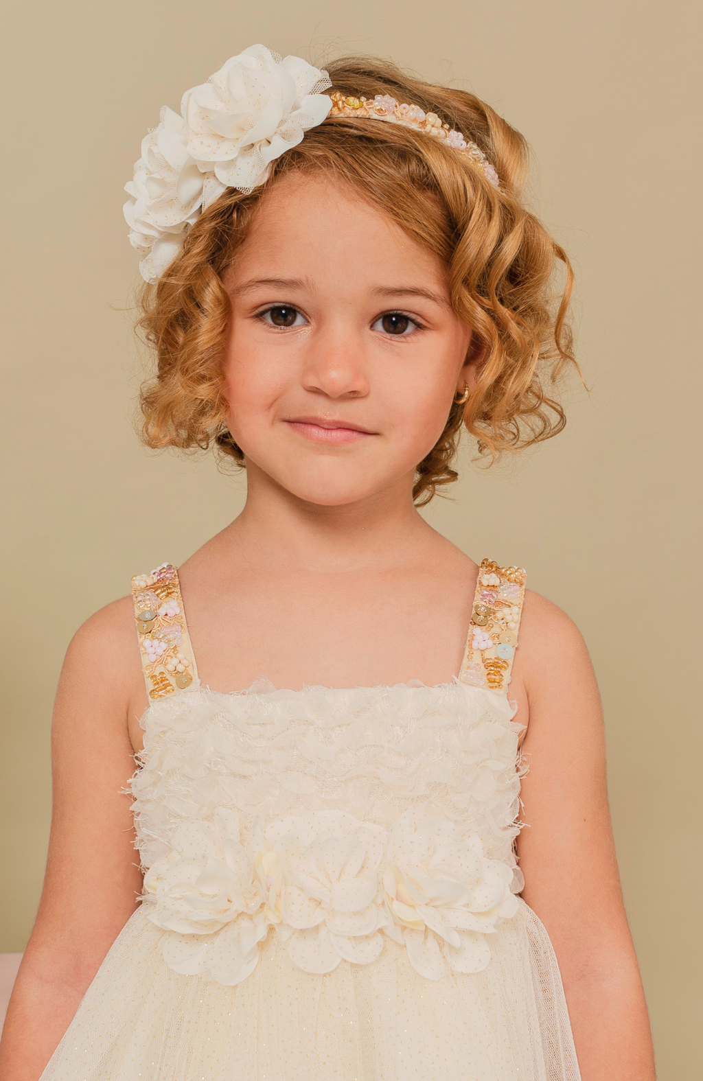 VESTIDO BEIGE PARA NIÑAS "ALAS"