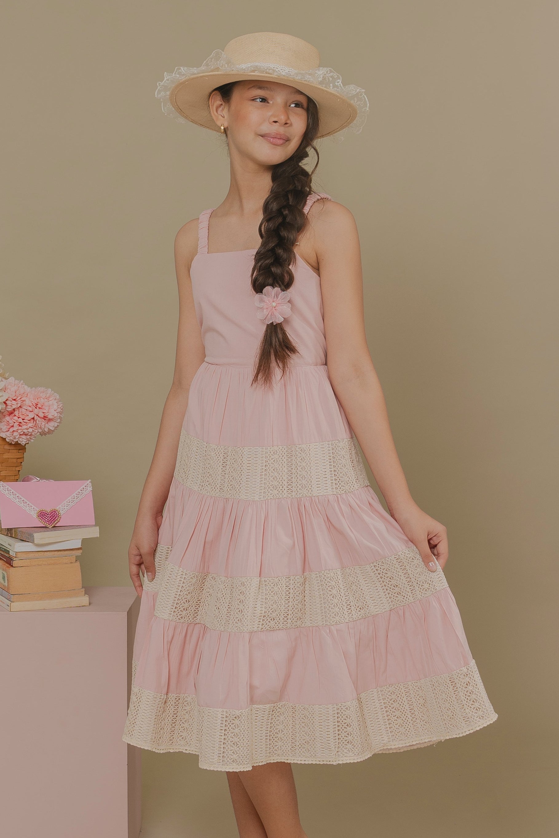 GIRL´PINK DRESS COMPASION