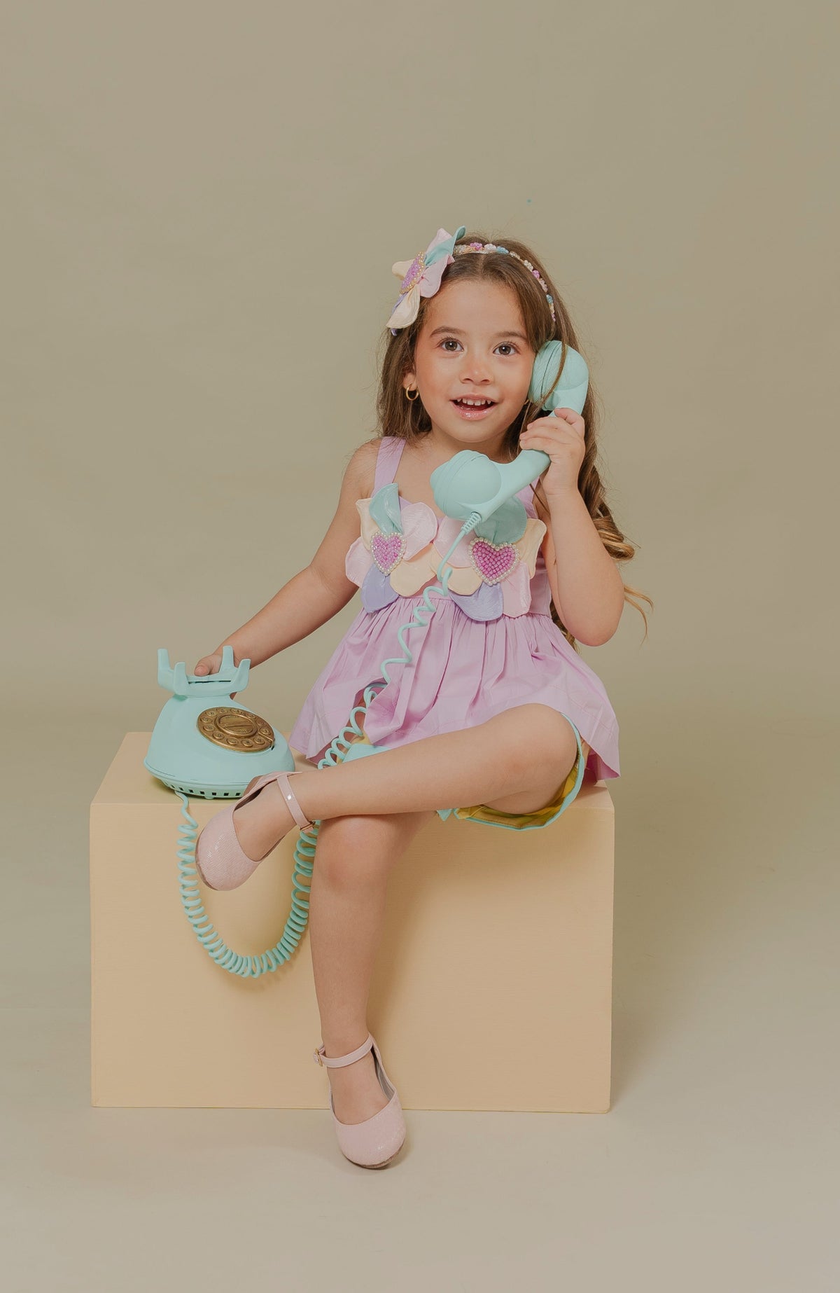 Conjunto Para Bebita Ecos Multicolor  (PRE-ORDEN - ENTREGA EN 15 DÍAS)