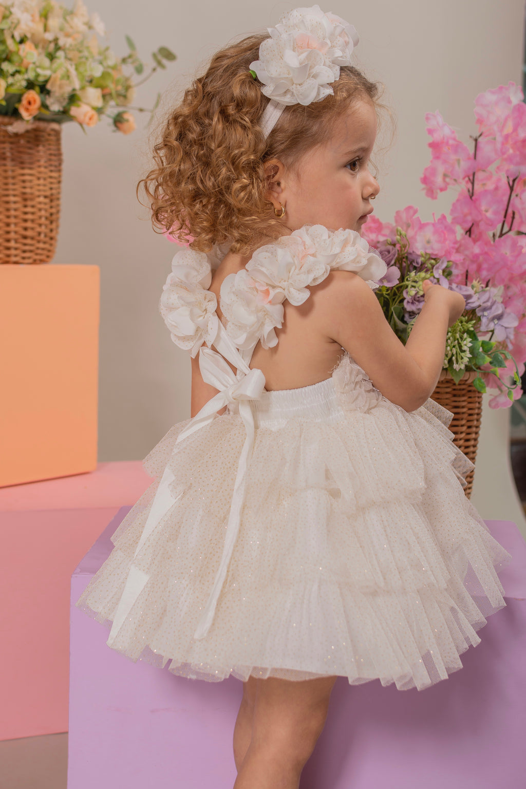 BABY GIRL´IVORY ROMPER "BRILLO"