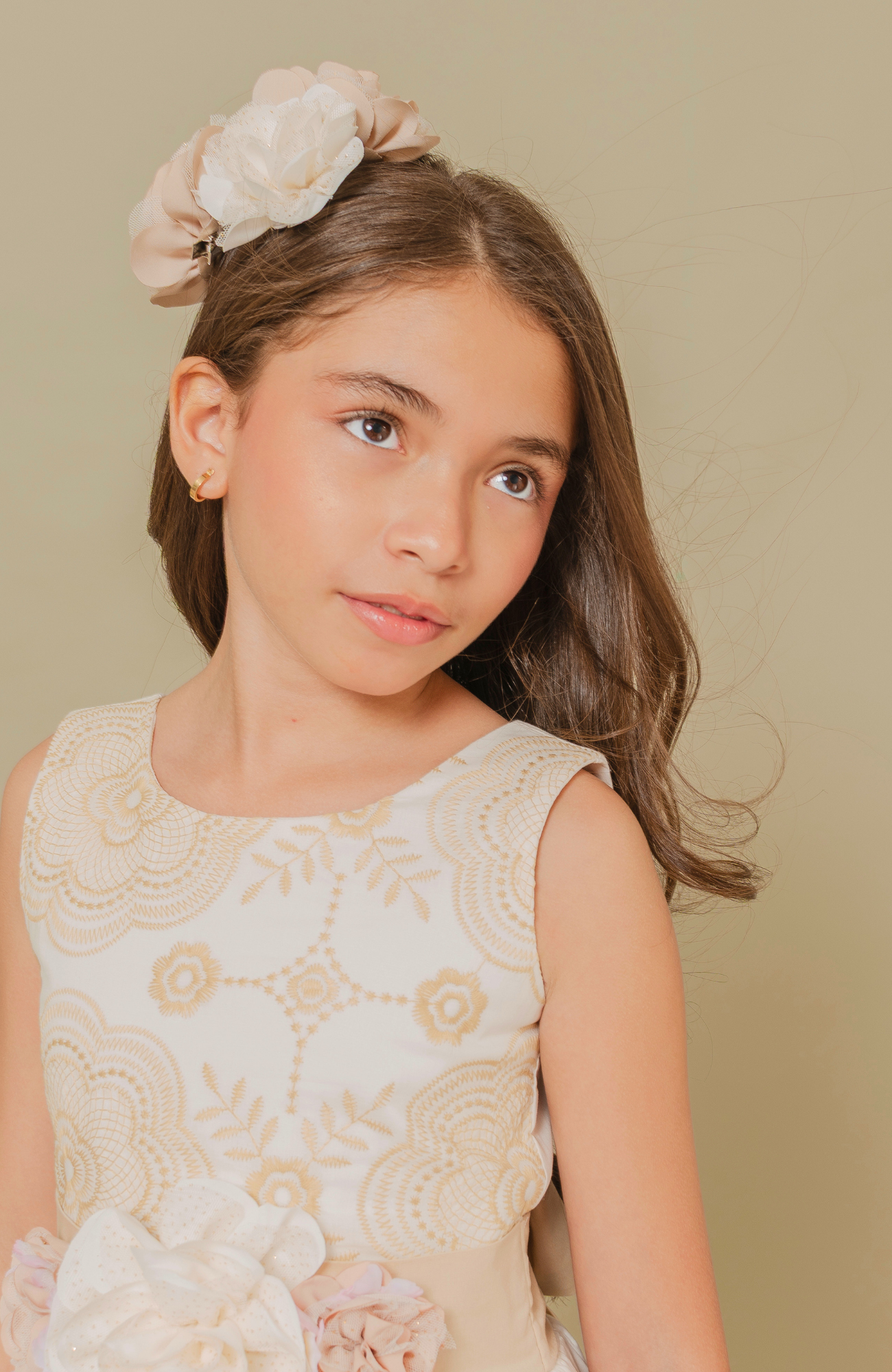 Elegant Beige Girls Dress Musica – Luxury Flower Girl & Party Dress